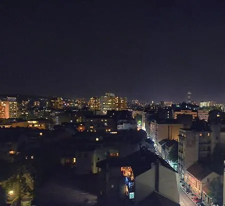Apartman In The Heart Of *